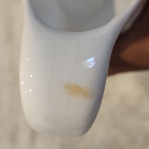 Pottery Barn Vine White Collection Gravy Boat - Picture 5 of 6